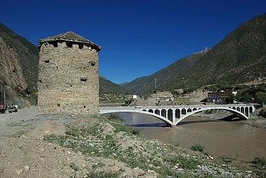 初代《细胞分裂》开发者：深受《合金装备》影响